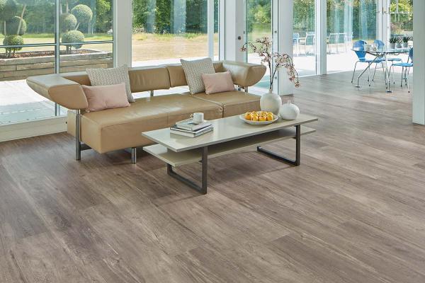 LLP301 Twilight Oak Living Dining P2 CM