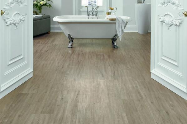 LLP309 Taupe Oak Bathroom
