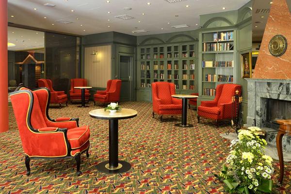 Zakázkový koberec Hotel Savoy Praha